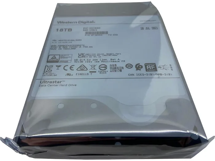 Western Digital-0F38353 WUH721818AL5204